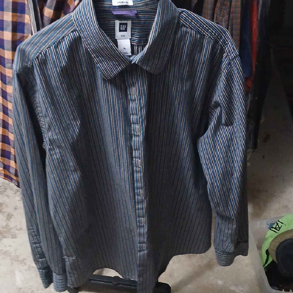 GAP Men's Blue Striped Shirt